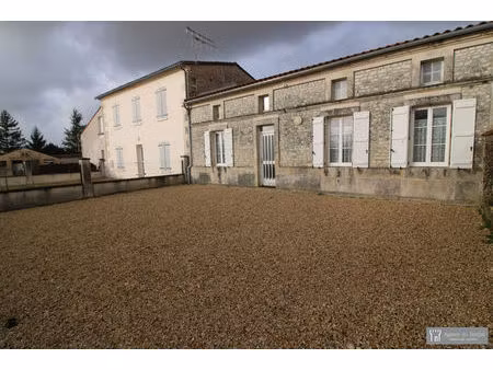 vente immeuble 290m2 montils 17800 - 318000 € - surface privée