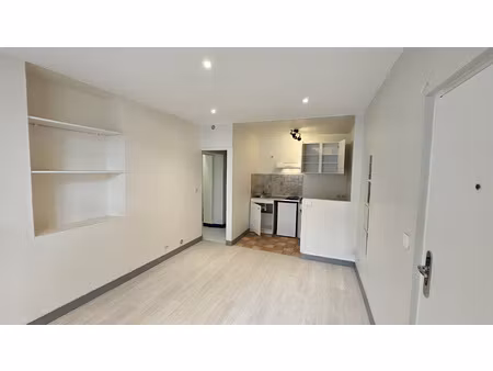 location appartement 1 pièce 19m² fontainebleau 77300