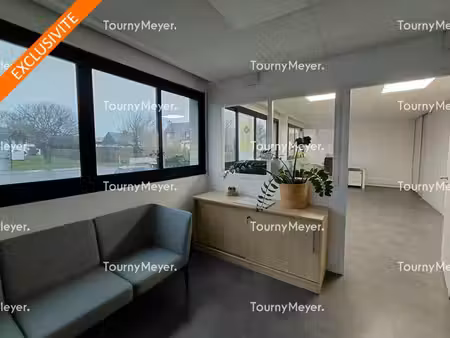 location bureaux larmor-plage 56260 163m²
