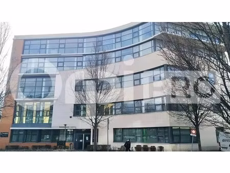 location bureaux 150 m²