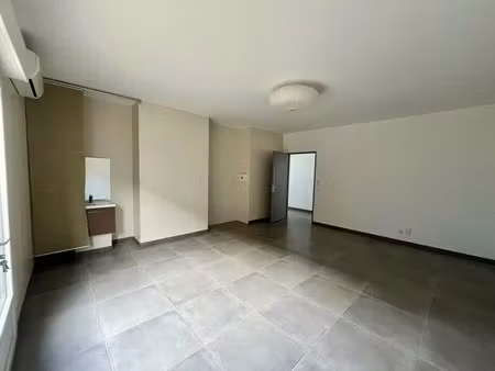 location bureaux 26 m²