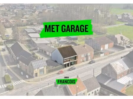 commercieel te koop in vleteren met 3 slaapkamers