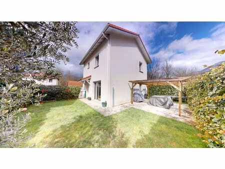 maison tencin récente 3 chambres