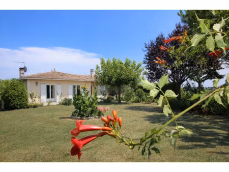 vente maison 6 pièces 130 m² cadillac-sur-garonne (33410)