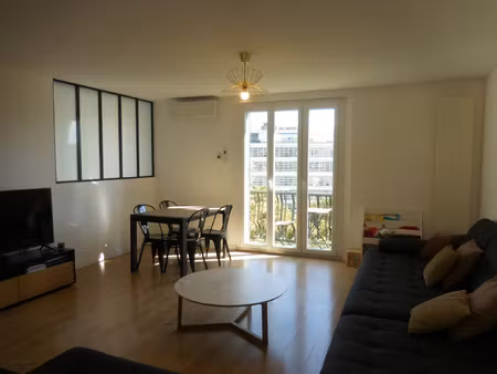 aigle / jaurès -t4 meublé de 89 m2 en étage avec ascenseur