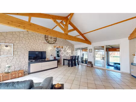 maison contemporaine f4 d'environ 144m² à boos / rion des landes (40370 )