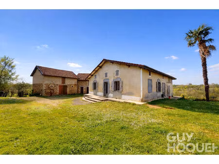 propriété de caractère avec dépendances proche hagetmau