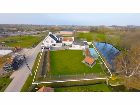 huis te koop in oostnieuwkerke met 3 slaapkamers