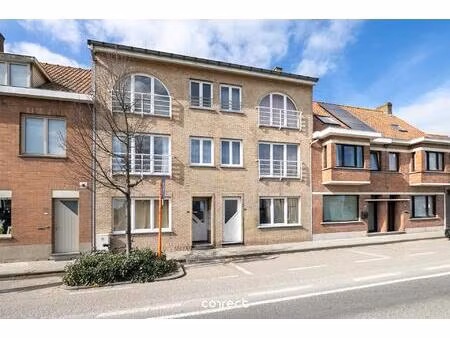 commercieel te koop in diksmuide met 12 slaapkamers