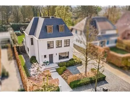 huis te koop in hoogstraten met 4 slaapkamers