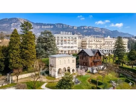 propriété unique aix les bains  avec palais italien
