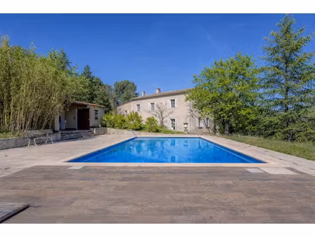 vente propriété 7 pièces 250m2 ansouis 84240 - 1950000 € - surface privée