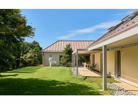 maison de luxe à vendre à lure