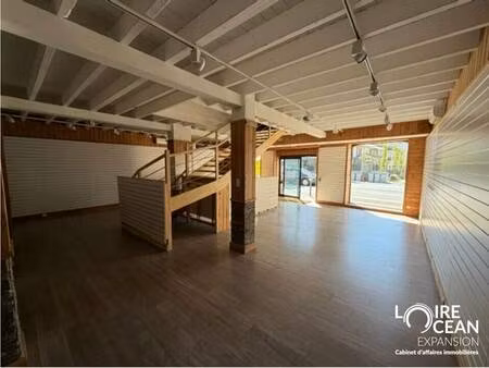 location commerce saint sebastien sur loire 44230 155m²