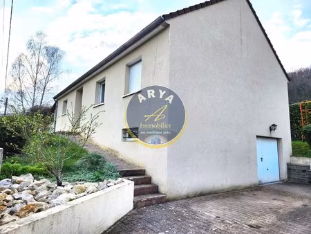 belle maison de plain-pied sur sous-sol complet  grande véranda  belle vue sans vis-à-vis
