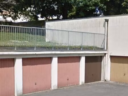 vente garage et parking à rennes brequigny (35000) : à vendre / 16m² rennes brequigny