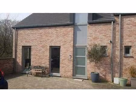 joli duplex avec jardin et garage  sans charges communes