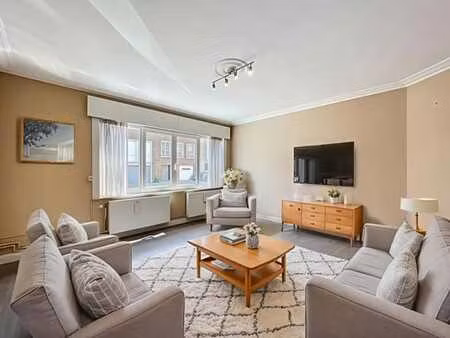 rez-de-chaussée 1 chambre à louer