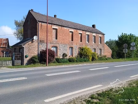 aisne (02) - villers6les-guise - ancienne ferme à rénover