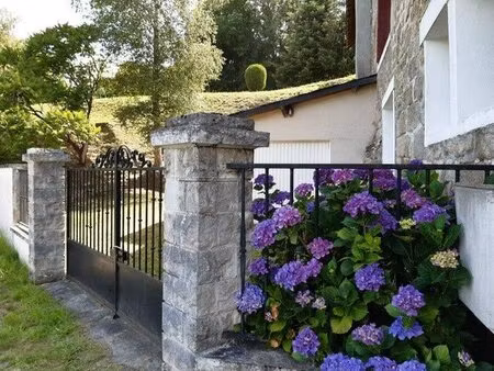 maison en copropriété avec grand jardin