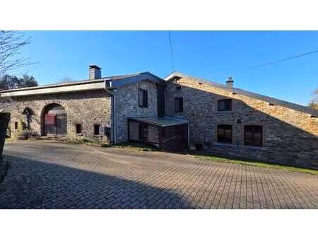 maison typique ardennaise  au coeur d'un charmant village