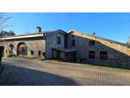maison typique ardennaise  au coeur d'un charmant village