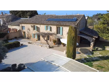vente maison 6 pièces 260 m² à l'isle-sur-la-sorgue (84800)  675 000 €