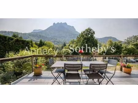 maison avec jardin et terrasse bluffy (74)