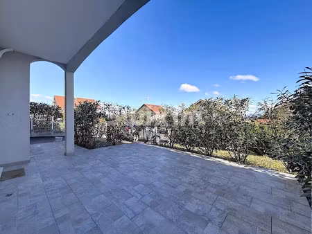 vente maison 5 pièces 153.78 m² à sergy (01630)  810 000 €