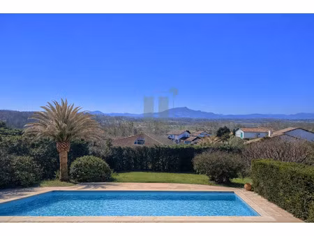 vente maison 6 pièces 200.8 m² à arbonne (64210)  1 344 000 €