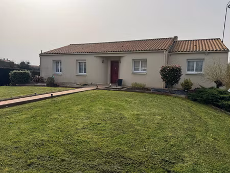 vente maison 4 pièces 118 m² saint-martin-lars-en-sainte-hermine (85210)