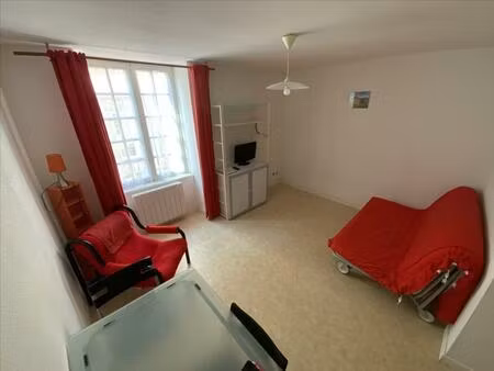 location appartement 1 pièce 24 m² à riom (63200)