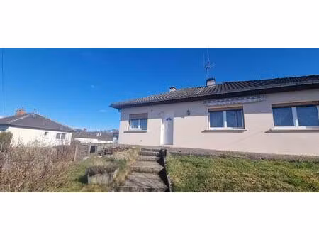 maison familiale avec beau potentiel - classe d -