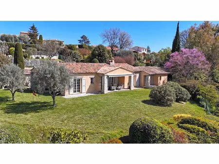 vente villa 6 pièces 175 m² à saint paul de vence (06570)  1 795 000 €