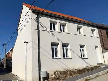 maison renovée avec jardin