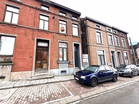 maison 3 façades avec jardin et garage – lodelinsart