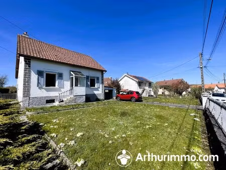 quartier recherché  en impasse  3 ch poss. 4  au calme  proche commerces.