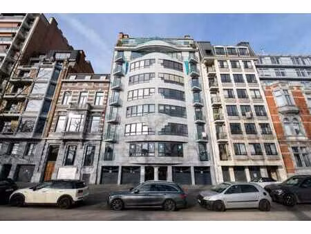 appartement avec emplacement de parking au centre de liège