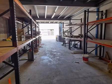 location commerce 1 pièce 230 m² à gardanne (13120)