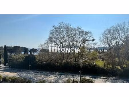 agay : studio cabine vue mer en front de mer