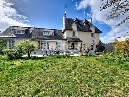 vaste maison familiale de 8 pièces à vendre à saint avertin