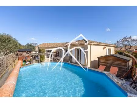 villa 5 pieces - piscine - 500 m2 de terrain - montbazin (34560)