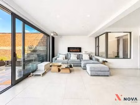 loft d'exception 140 m² avec terrasse 30 m² plein ouest !