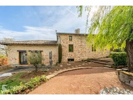 vente maison 7 pièces 207 m² cogny (69640)