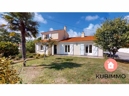 vente maison à talmont-saint-hilaire (85440) : à vendre / 123m² talmont-saint-hilaire