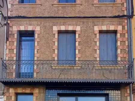 maison de ville t7 200m2/ cour/ garage - hyper centre l'isl