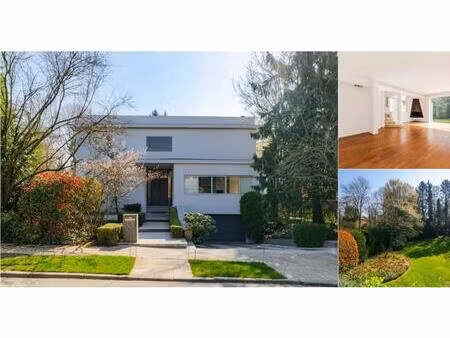 villa à vendre avec garage et terrasse   uccle (vbe03059)