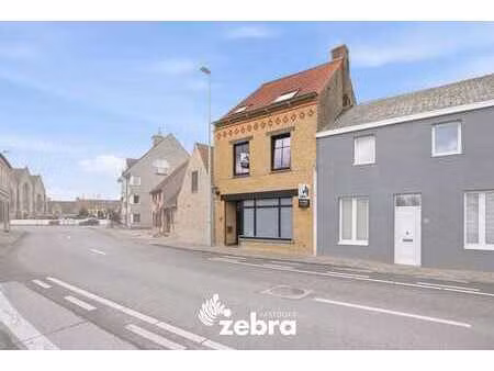 instapklare  ruime gezinswoning met 4 slaapkamers  tuin e...