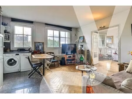 paris 20e – 3 pièces lumineux – charme de l'ancien – immeuble ravalé et isolé