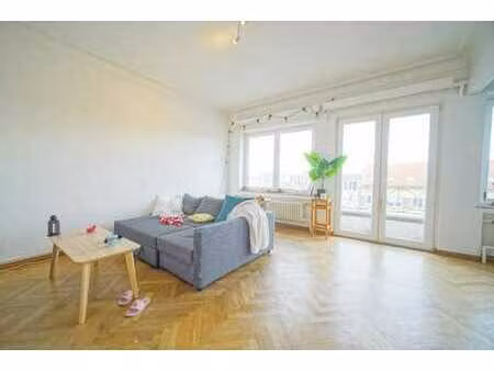 spacieux appt 2ch avec terrasse et permis pour duplex 4 ch